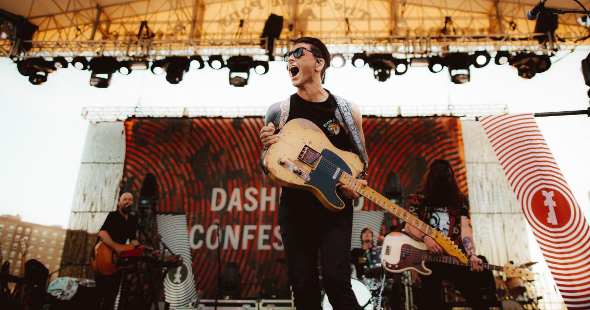 Dashboard Confessional: It Takes A Village