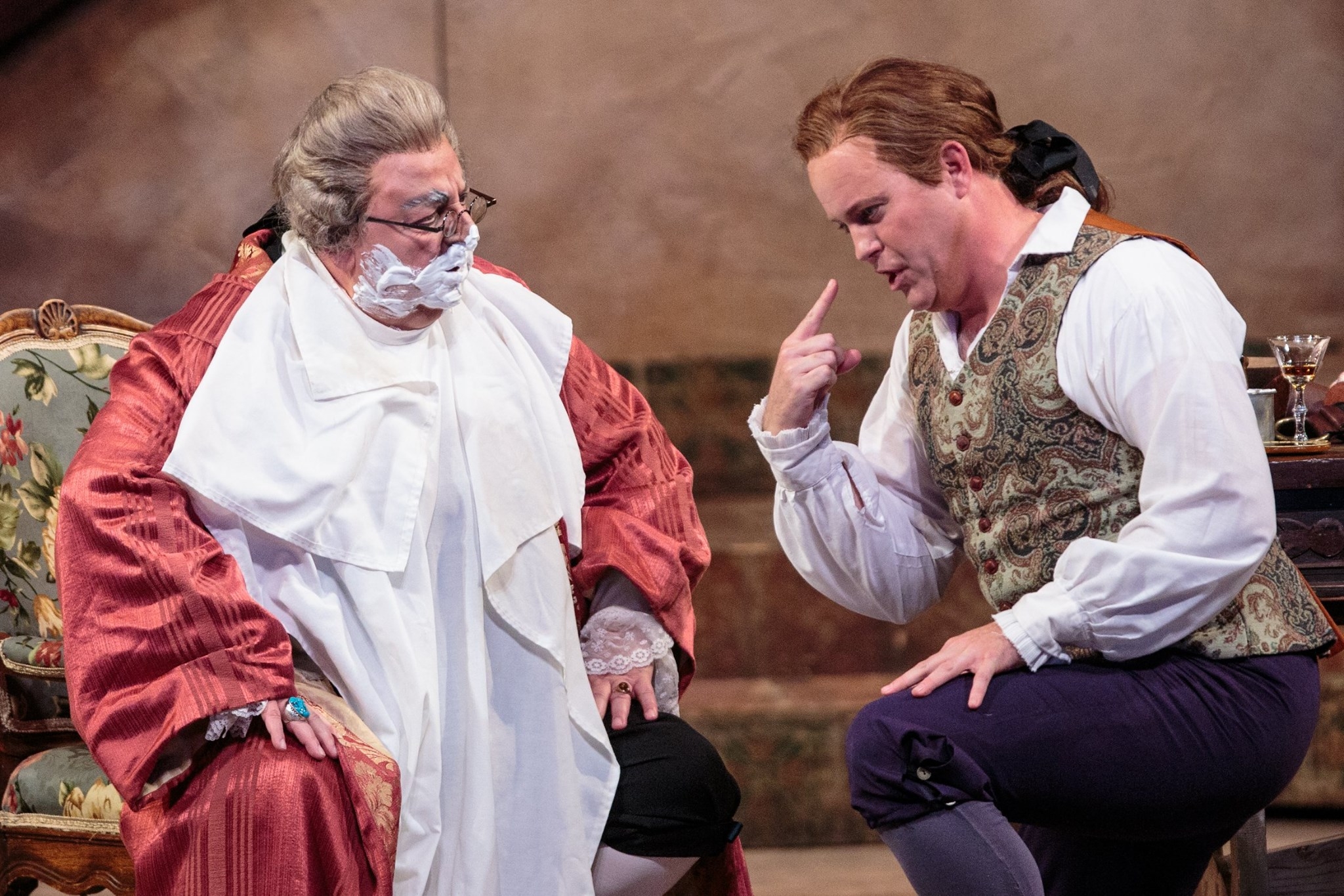 Review: Opera Grand Rapids’ ‘Barber of Seville’ features go-big-or-go-home voices, personalities