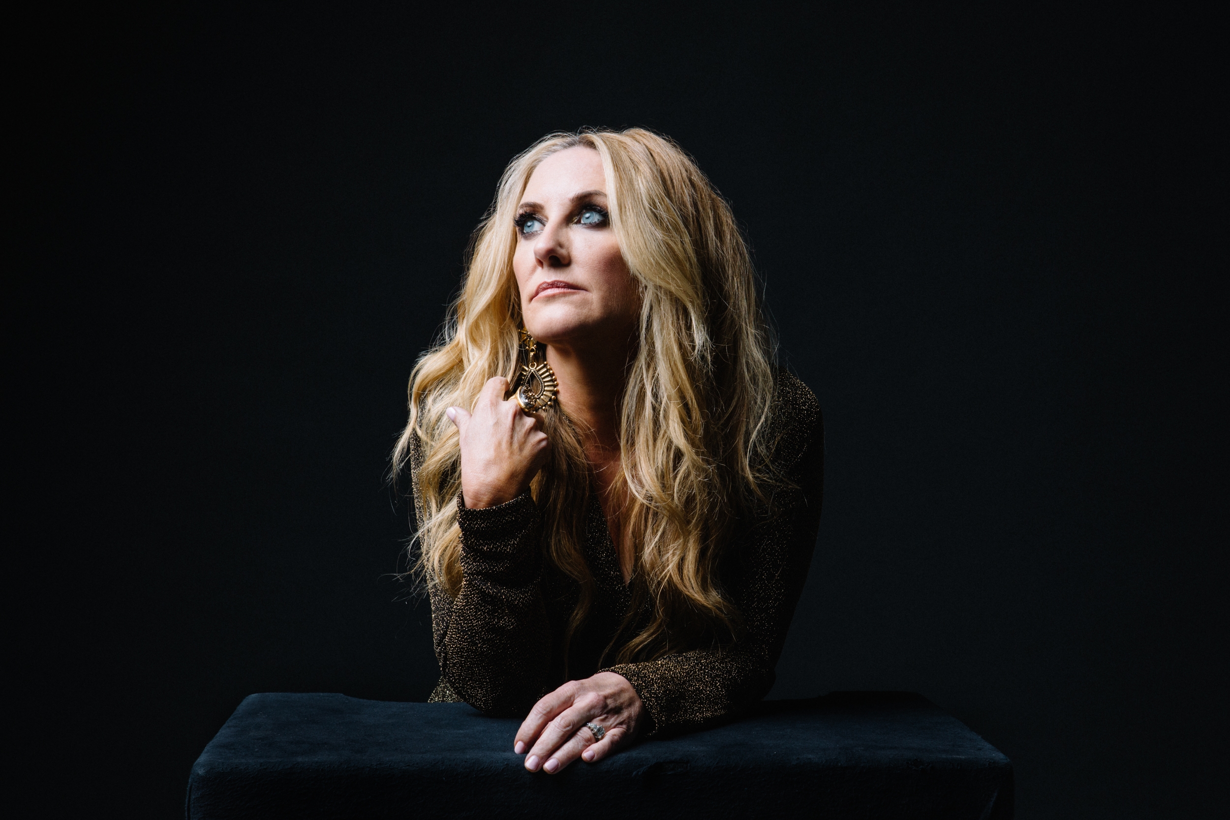 Back to the Beginning: Multi-platinum country star Lee Ann Womack brings ‘a little bit of East Texas’ to GR