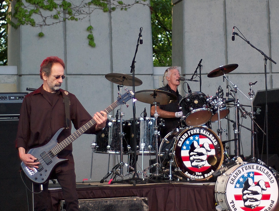 We're an American Bland: Grand Funk Railroad a snore in Meijer Gardens kickoff (Review)