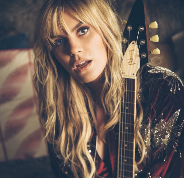 Nocturnals frontwoman Grace Potter Goes Her Own Way