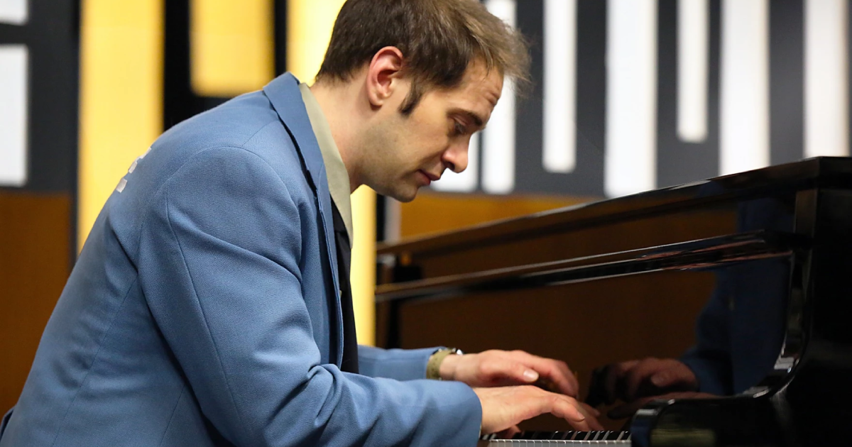 Review: Phenomenal Talent and Emotional Complexities Take the Stage in 'Good Night, Oscar'